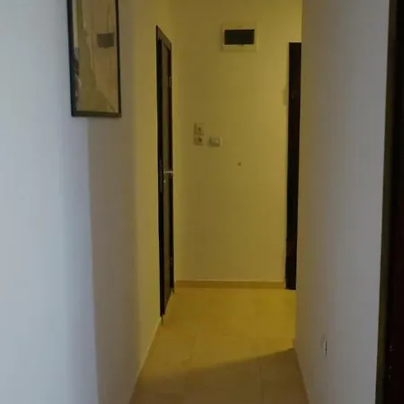 Calm Southern For 6 Apartmán *
